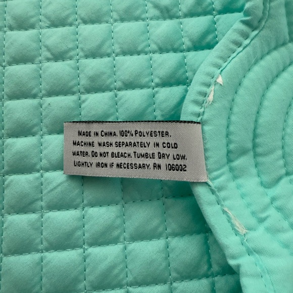 Set of 4 Nicole Miller Aqua Quilted Placemats - Picture 4 of 4